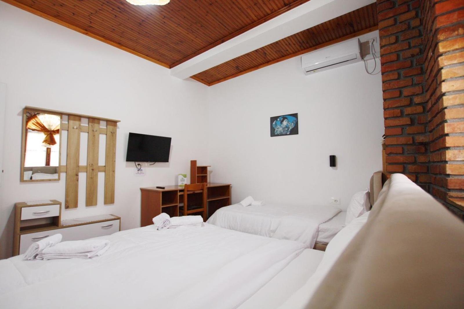 Hotel Boutique Buzi Berat Exteriér fotografie